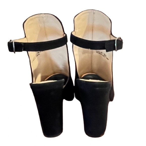 Chinese Laundry by Kristin Cavallari
"Layla" Booties in Black Suede - Picture 4 of 8